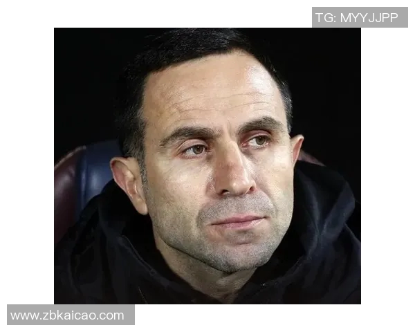 意大利名帅深度解析当代足球明星的技战术特点与职业生涯成就 意大利名帅深度解析当代足球明星的技战术特点与职业生涯成就